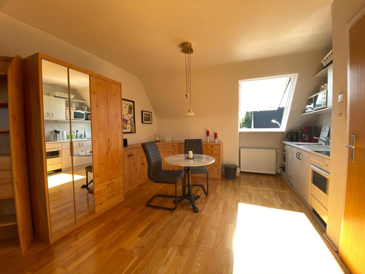 Ferienwohnung Albrecht Wilhelmshaven Exteriör bild